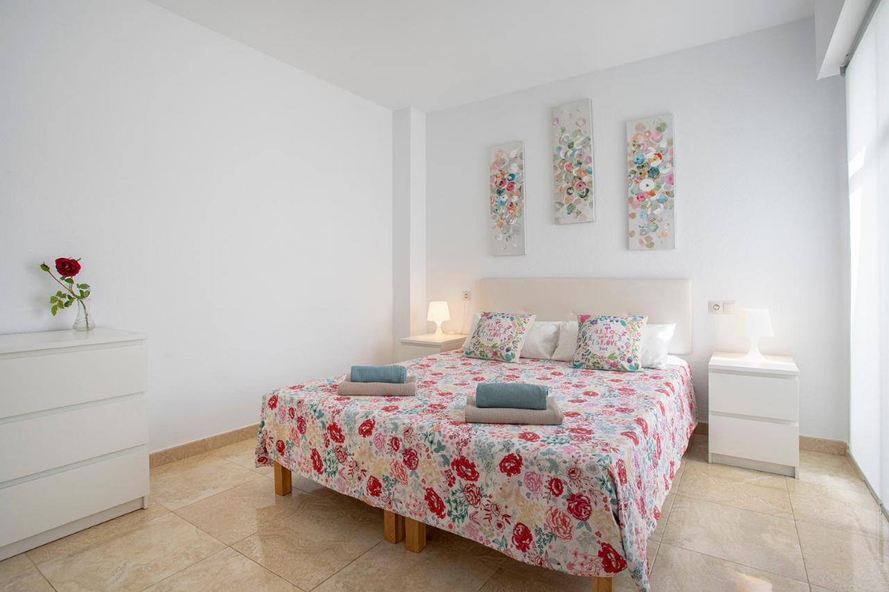 贝纳尔马德纳Atico Frente Al Mar - Vistas, Piscina, Terrazas, Parking!公寓 外观 照片